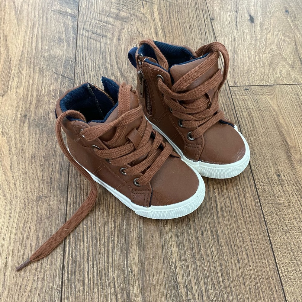 Cat & Jack Boots